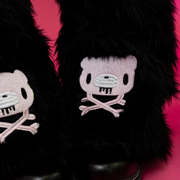 NEW ACDC RAG x Gloomy Bear x Sophie Powers Cake Black Faux Fur Leg Warmer - Picture 2 of 8